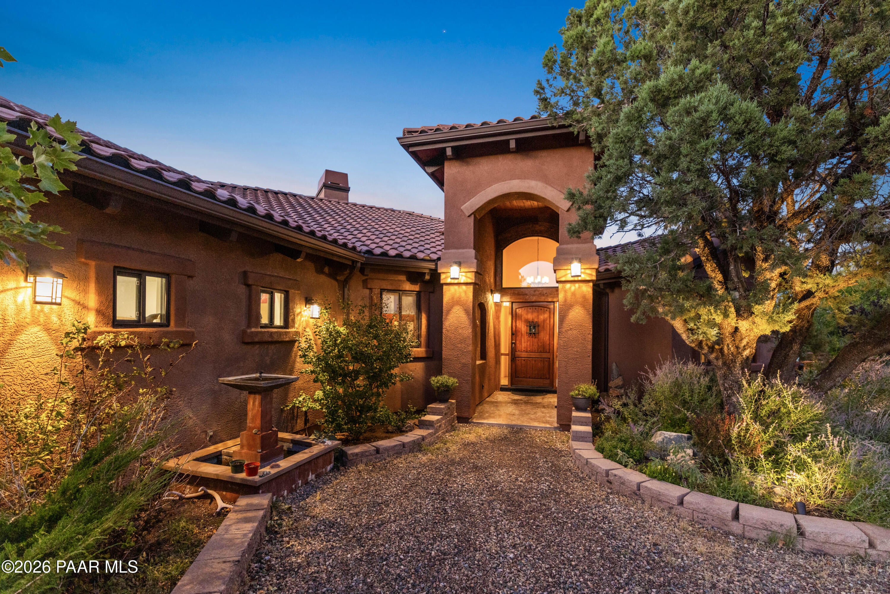 830 E Upper Sky Terrace Drive