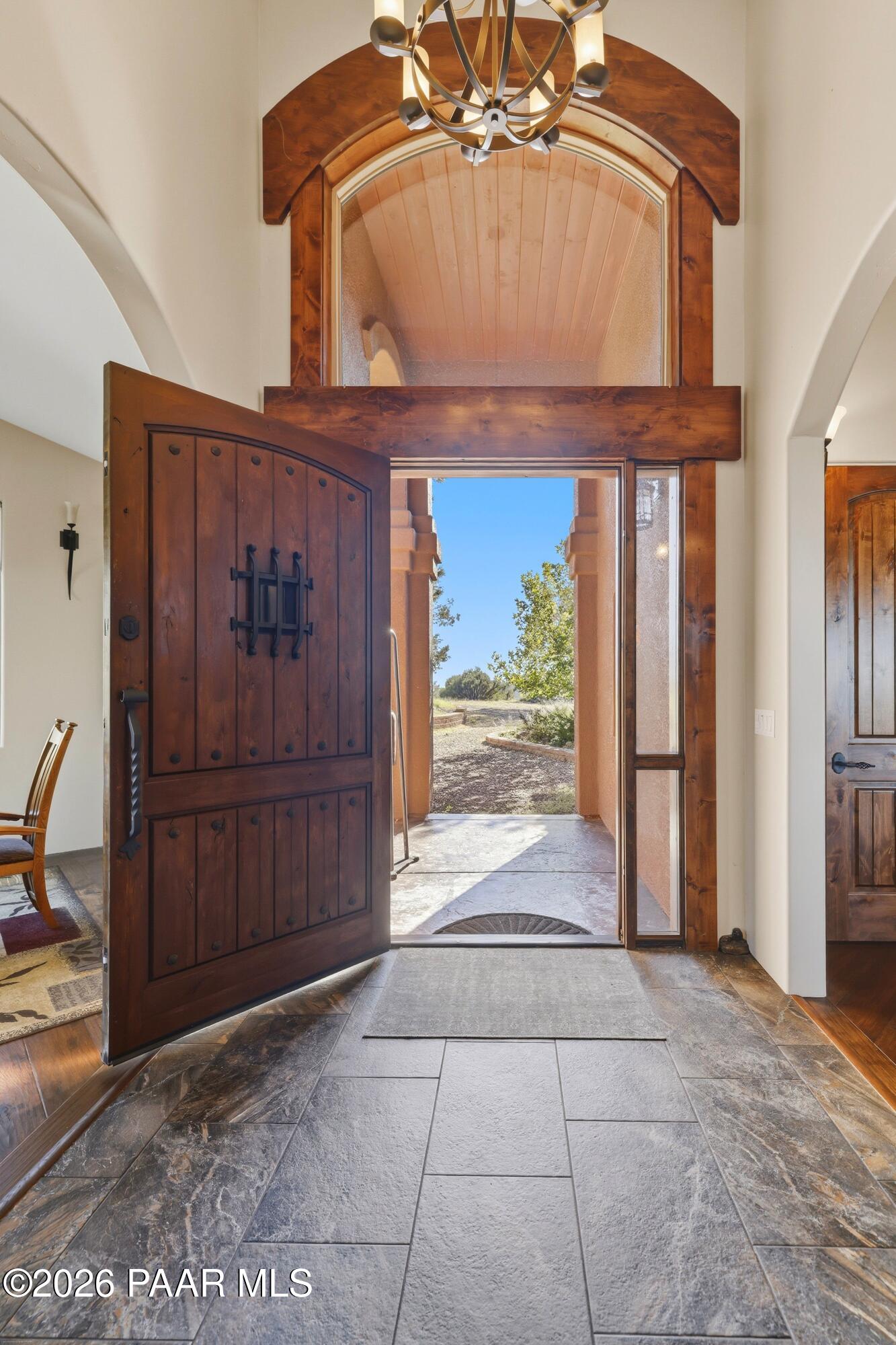 830 E Upper Sky Terrace Drive