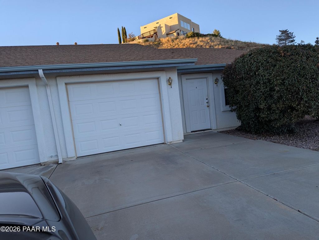 Photo of 9360 E Lakeshore Drive #B, Prescott Valley, AZ 86314 (MLS # 1078570)
