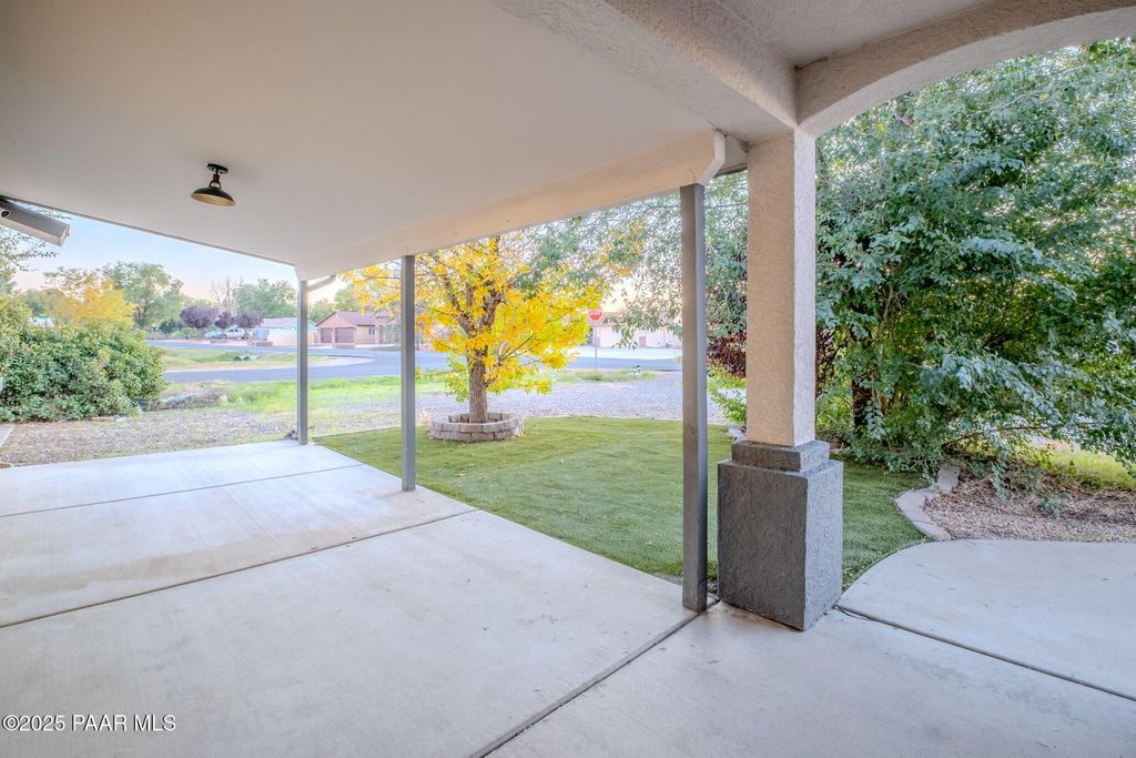Photo of 5681 N Hondo Drive, Prescott Valley, AZ 86314 (MLS # 1077519)