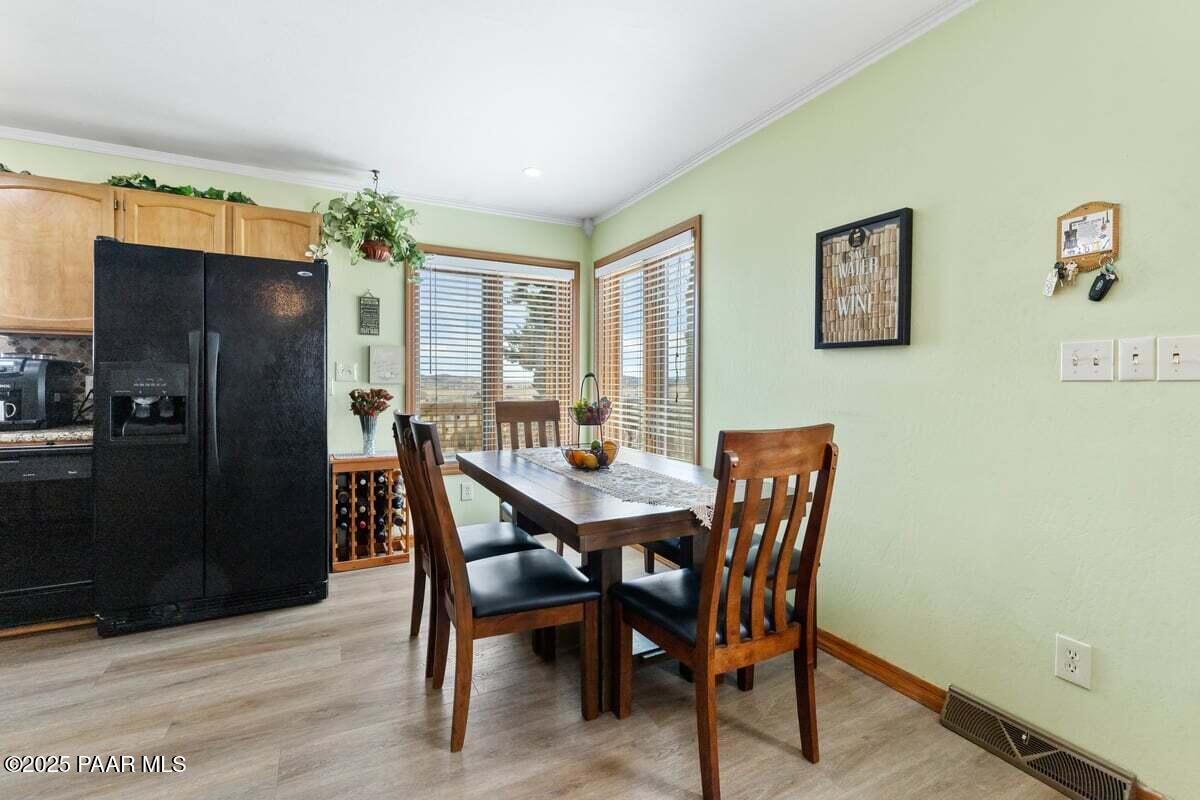 974 N Grandview