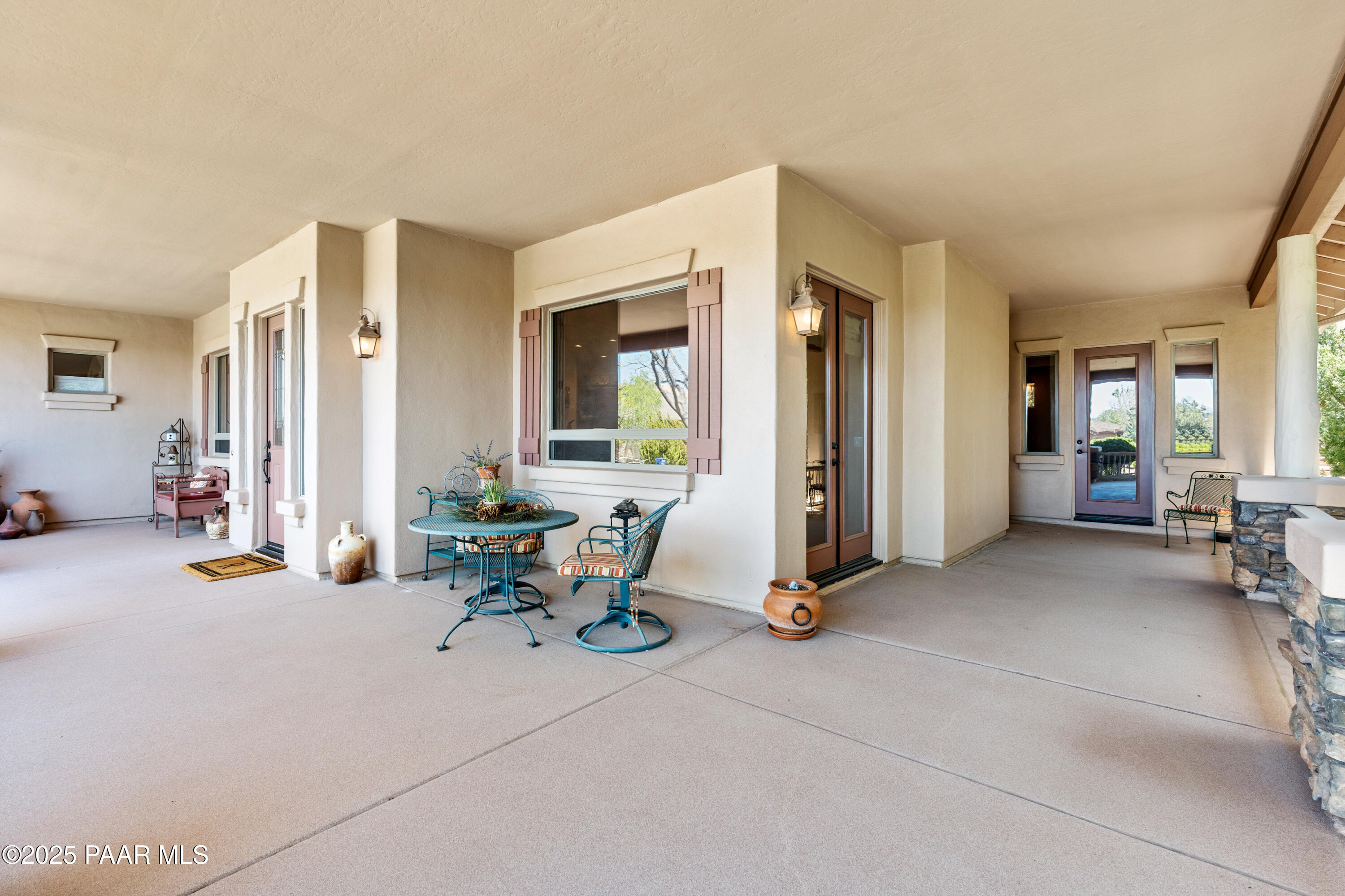 1963 Bloomingdale Drive