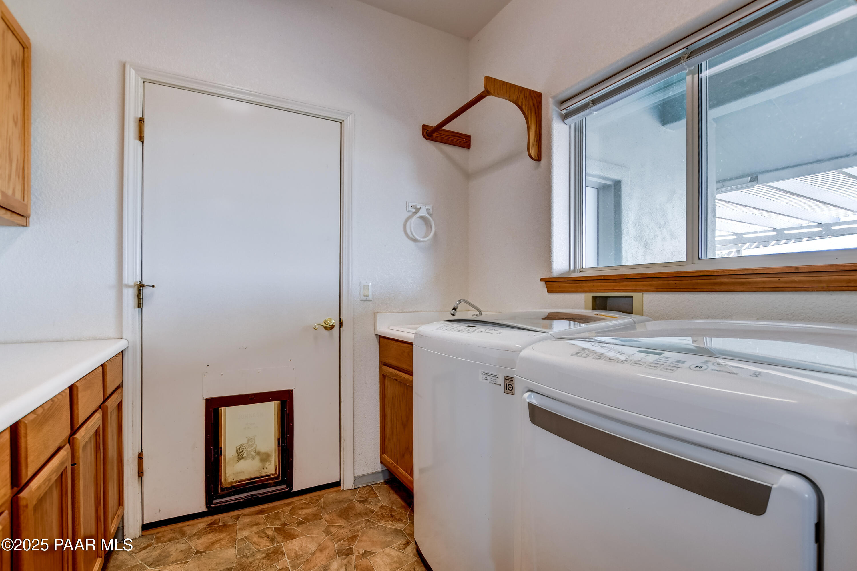 Prescott, Arizona 86303, United States, 3 Bedrooms Bedrooms, ,3 BathroomsBathrooms,Residential,Active,121764