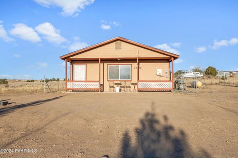 A home in Paulden