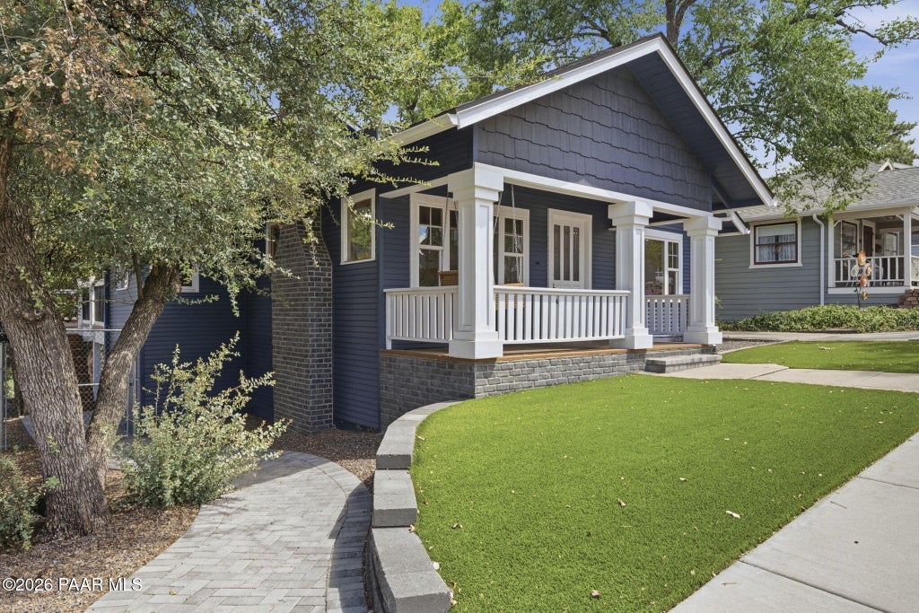 Photo of 337 S Mount Vernon Avenue, Prescott, AZ 86303 (MLS # 1084750)