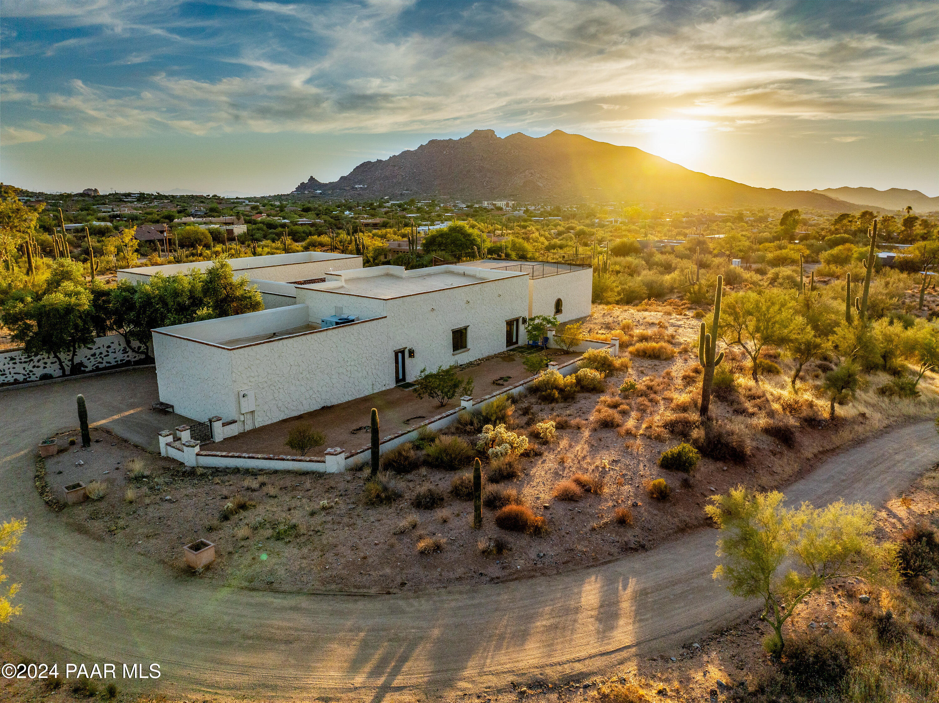 Carefree, Arizona 85377, United States, 5 Bedrooms Bedrooms, ,5 BathroomsBathrooms,Residential,Active,29975