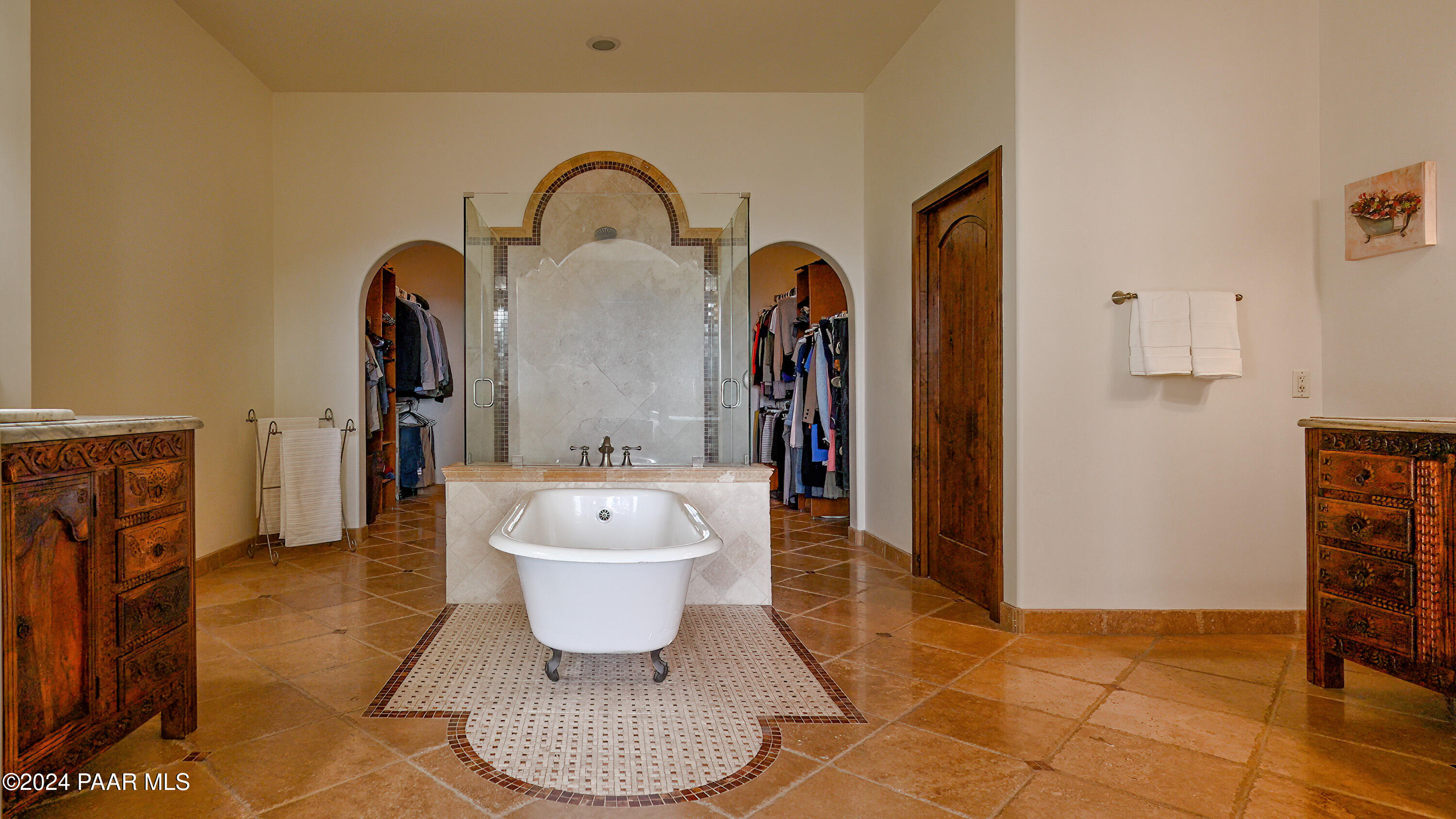 Carefree, Arizona 85377, United States, 5 Bedrooms Bedrooms, ,5 BathroomsBathrooms,Residential,Active,29975