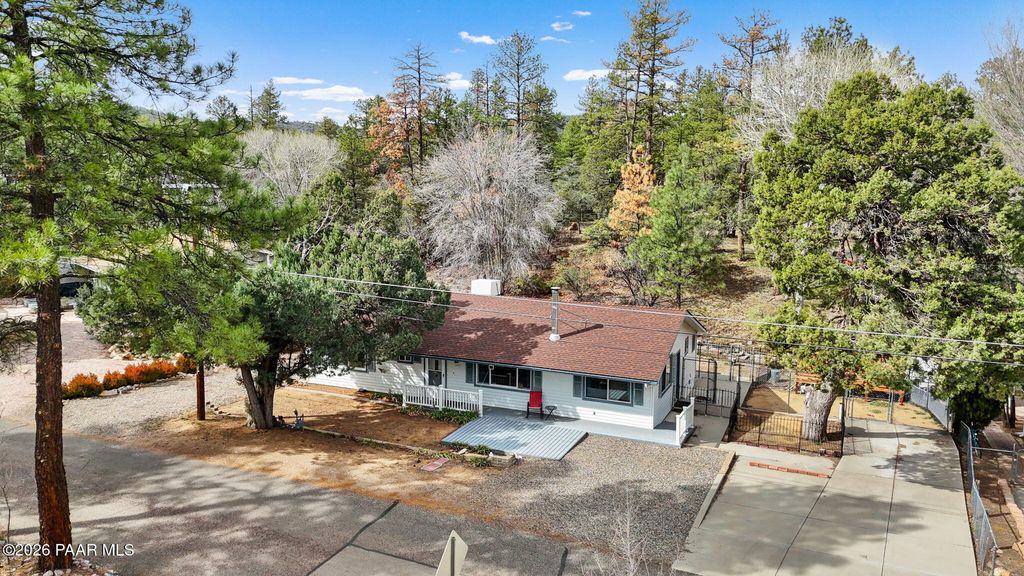 Photo of 1208 Middlebrook Road, Prescott, AZ 86303 (MLS # 1079536)