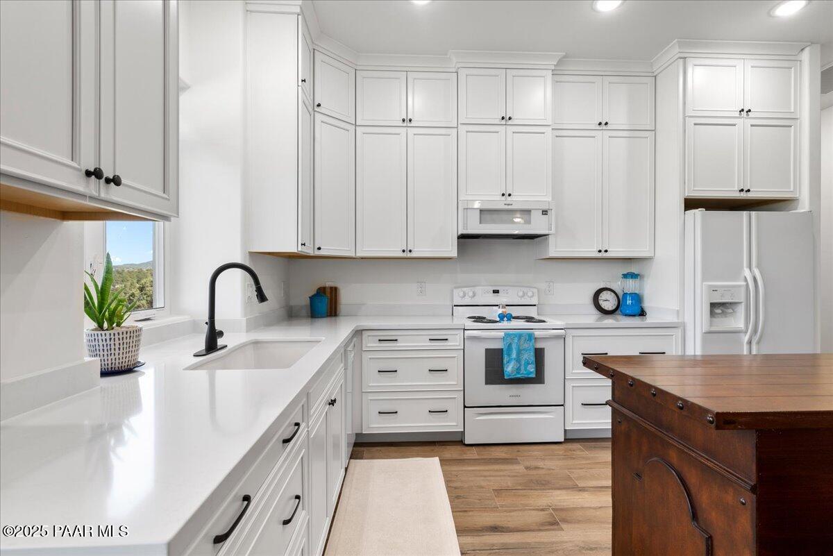 749 S Montezuma Street