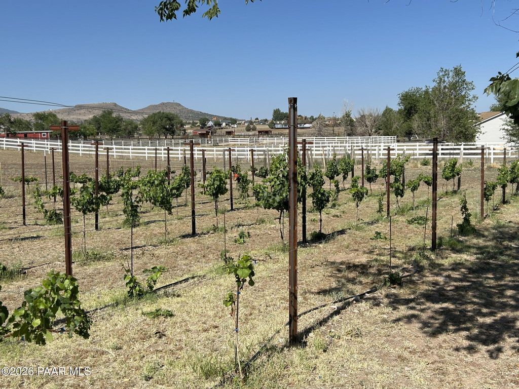 Photo of 445 S Bella Road, Chino Valley, AZ 86323 (MLS # 1080384)