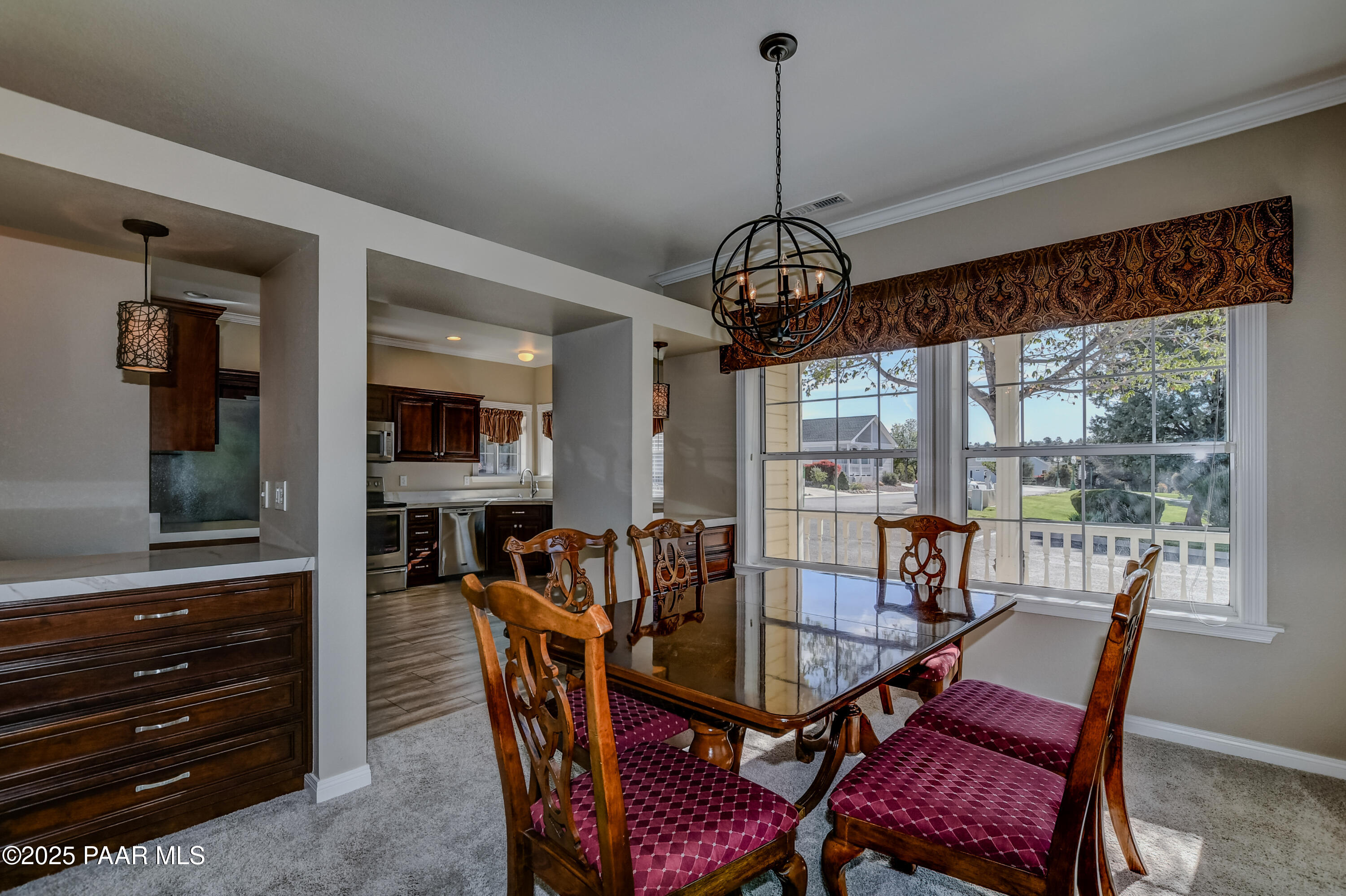 1836 Bond Circle
