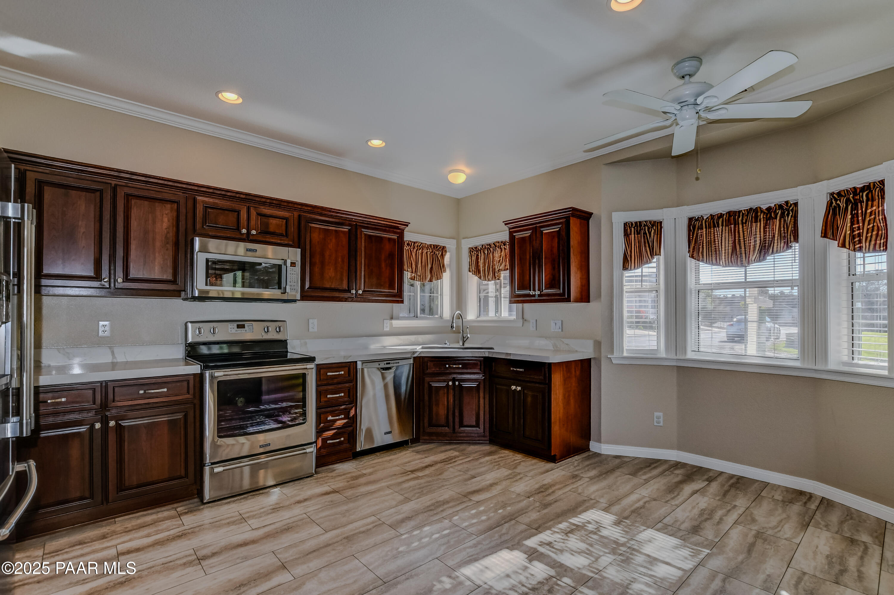 1836 Bond Circle