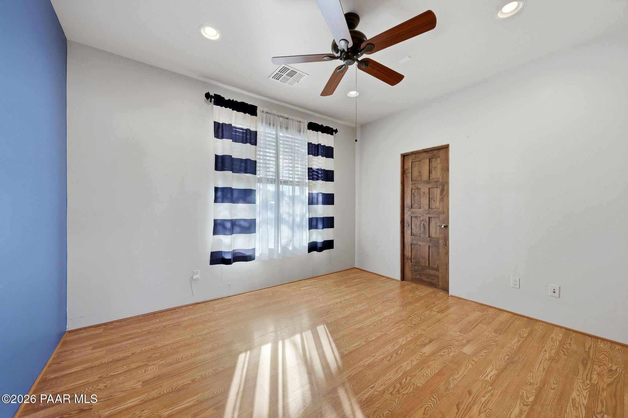 3211 W Horizon Drive