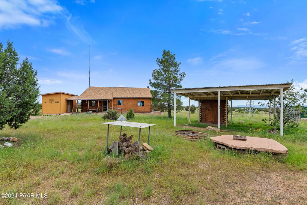 Photo of 9797 W Rocky Rabbit Road, Ash Fork, AZ 86320 (MLS # 1078156)