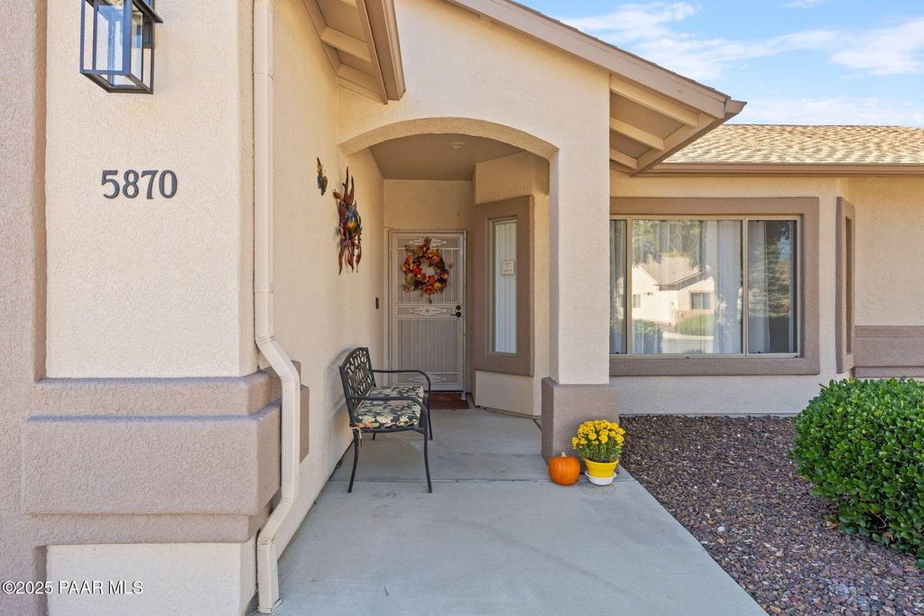 Photo of 5870 N Bronco Lane, Prescott Valley, AZ 86314 (MLS # 1077785)