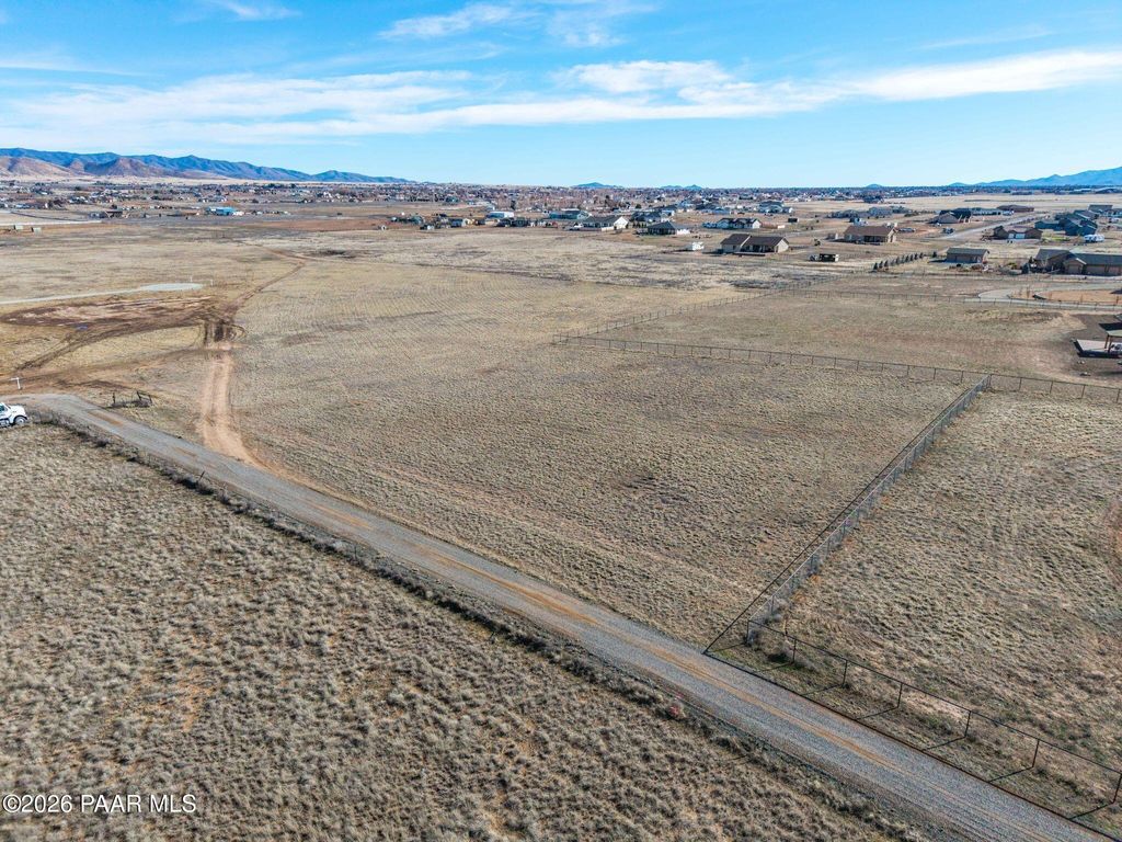 Photo of 1 E Territorial Road, Prescott Valley, AZ 86315 (MLS # 1078610)