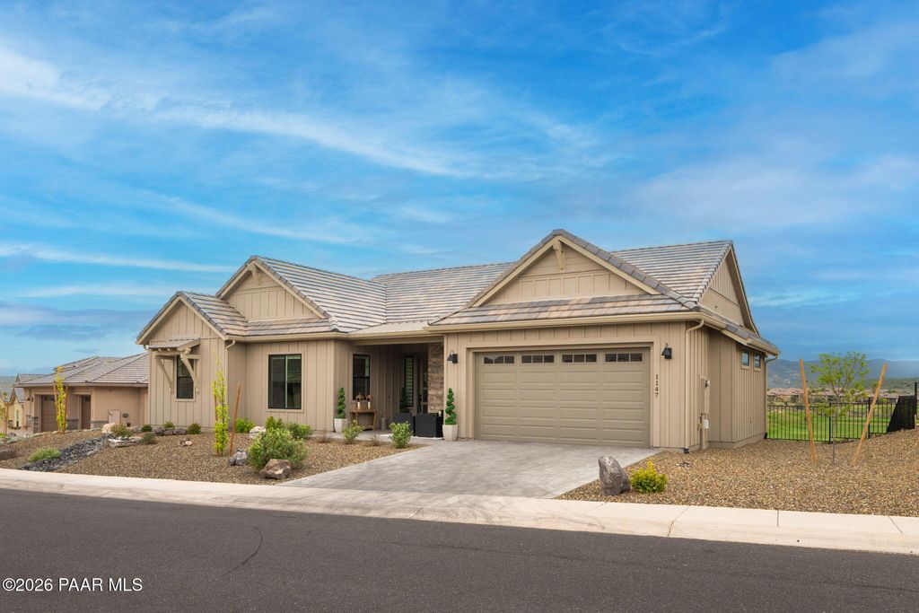 Photo of 1147 S Lakeview Drive, Prescott, AZ 86301 (MLS # 1080839)