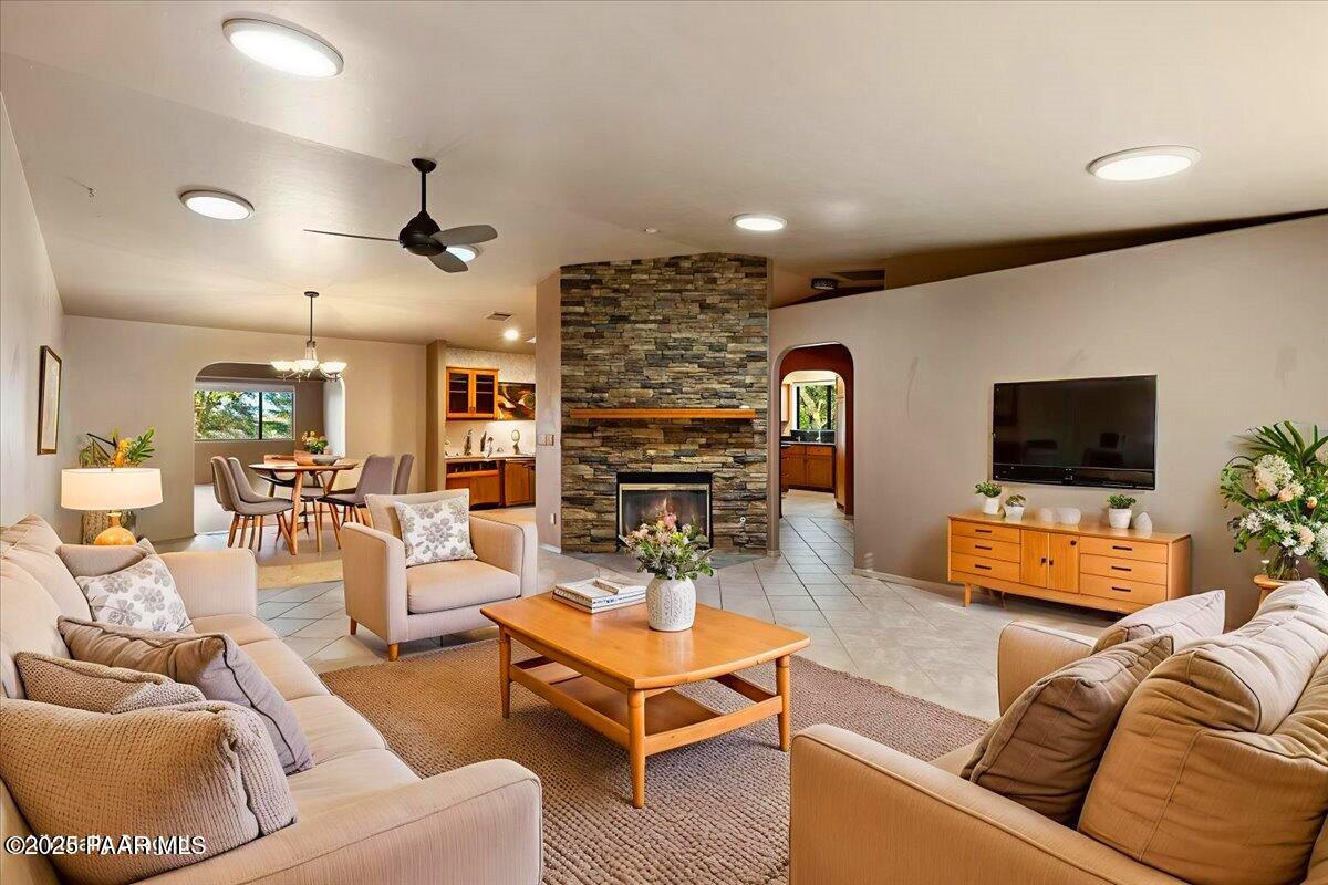 7731 N Deerfield Drive