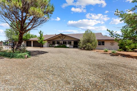 Single Family Residence in Prescott AZ 1714 W Merrill Drive.jpg