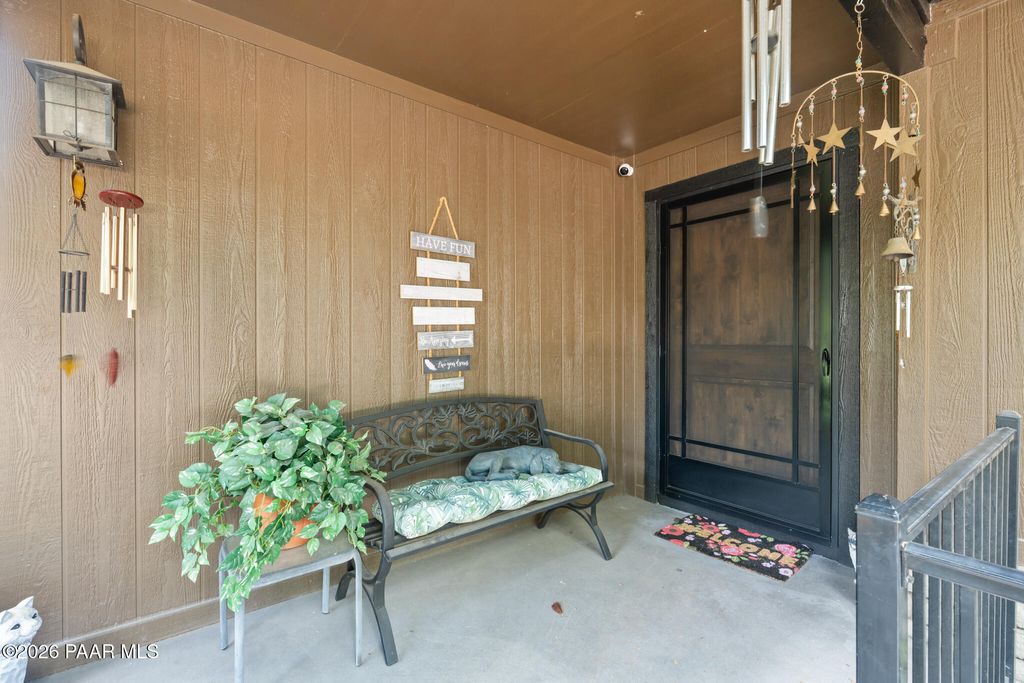 Photo of 2 Glen Oaks Drive, Prescott, AZ 86305 (MLS # 1083253)