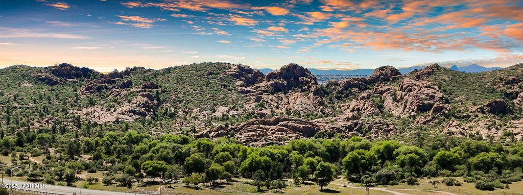 Photo of 5202 Stone Path Trail, Prescott, AZ 86301 (MLS # 1077100)