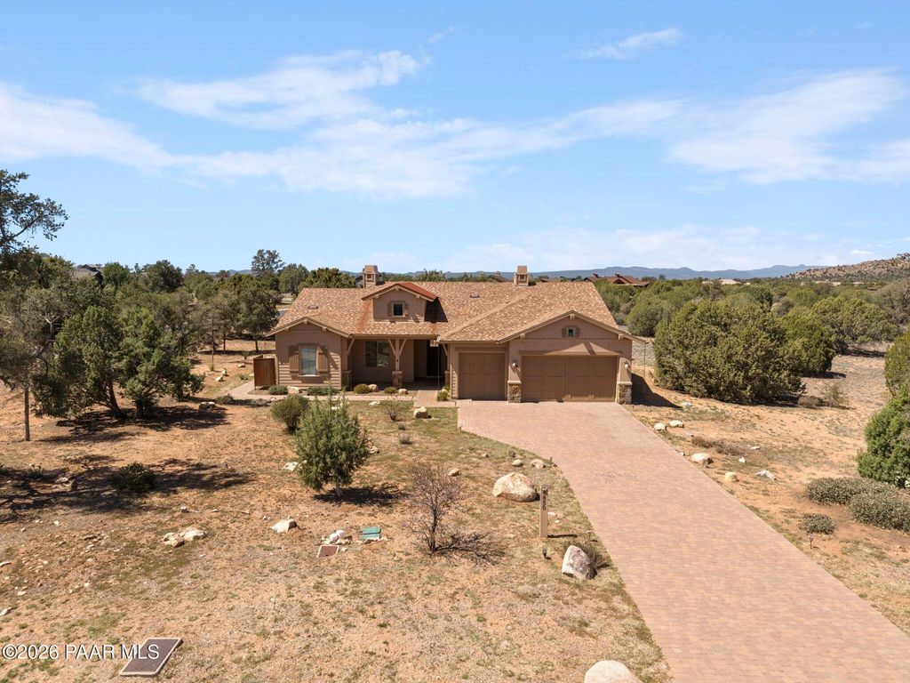 Photo of 4850 W Three Forks Road, Prescott, AZ 86305 (MLS # 1081055)