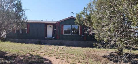 A home in Ash Fork