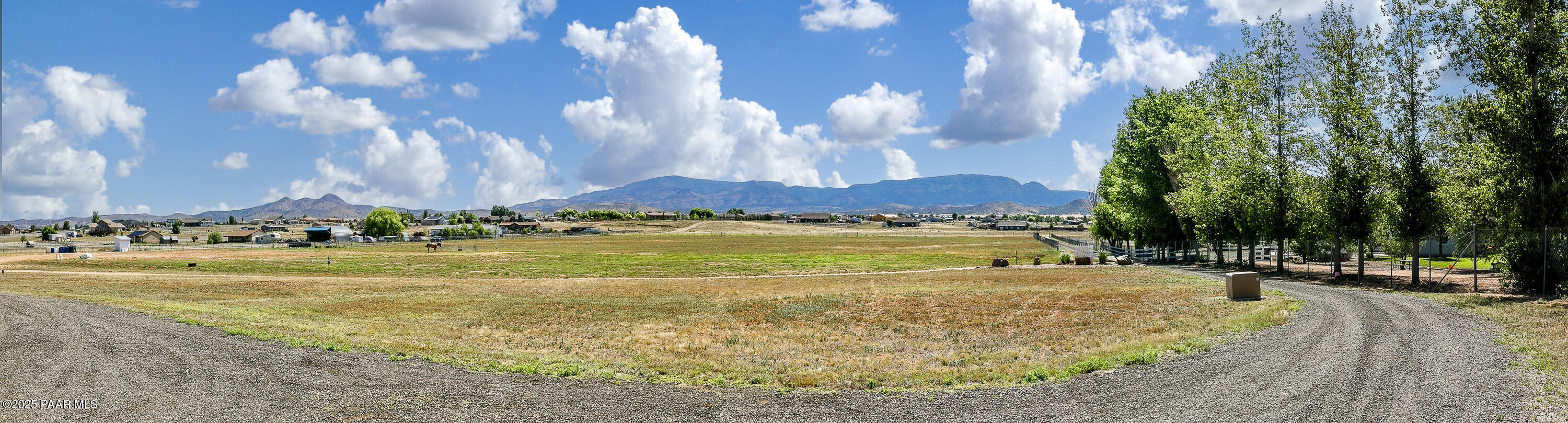 10450 N Poquito Valley Road