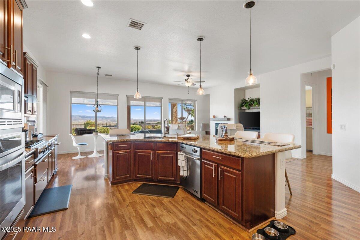 1111 N Wide Open Trail