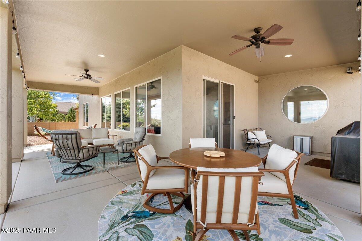 1111 N Wide Open Trail