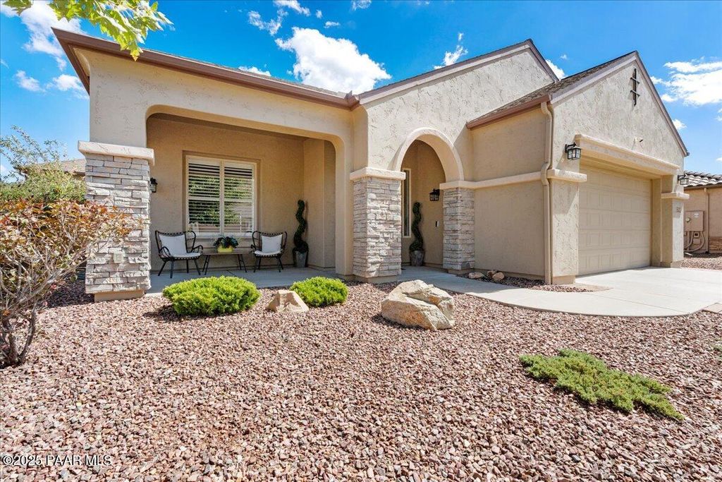 Photo of 1111 N Wide Open Trail, Prescott Valley, AZ 86314 (MLS # 1076881)