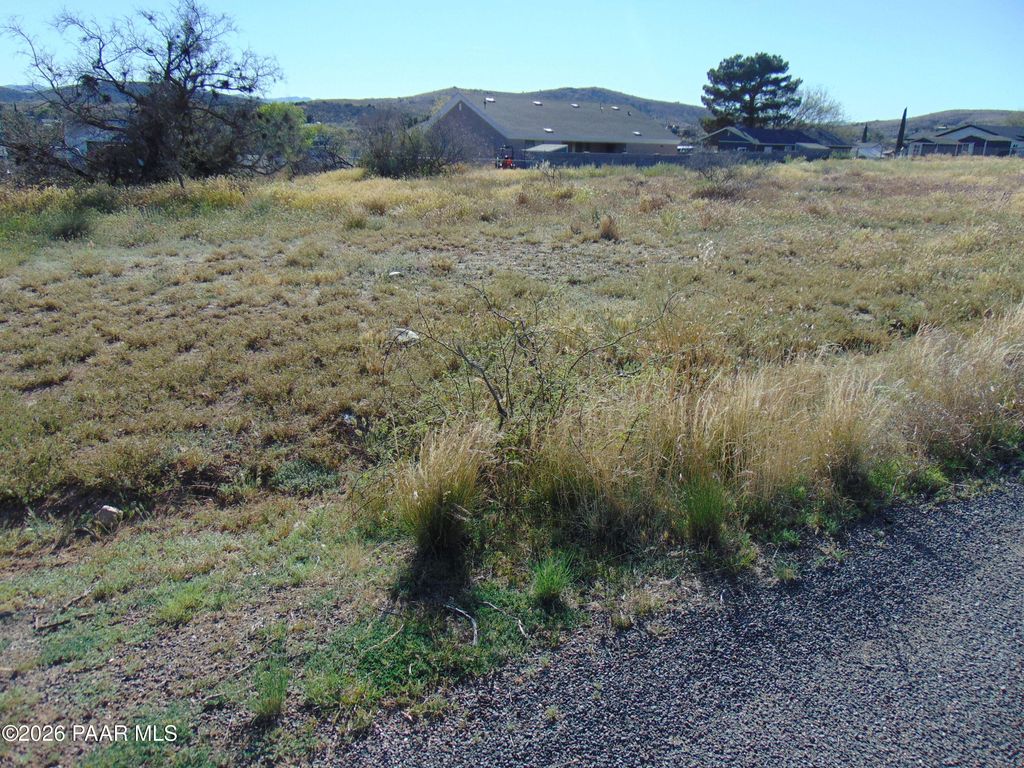 Photo of 20201 E Saguaro Drive, Mayer, AZ 86333 (MLS # 1081165)