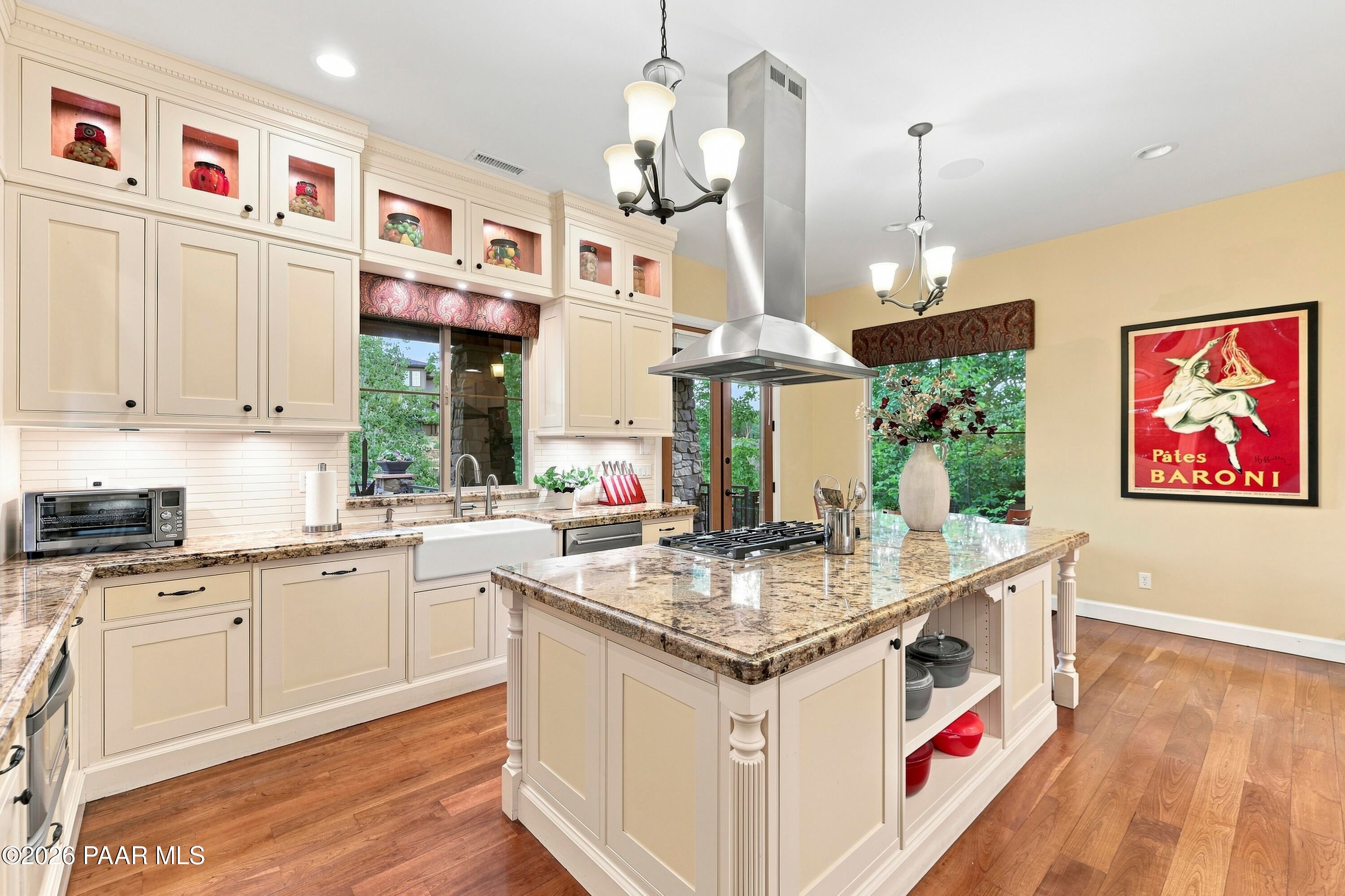 2487 Blueridge Circle