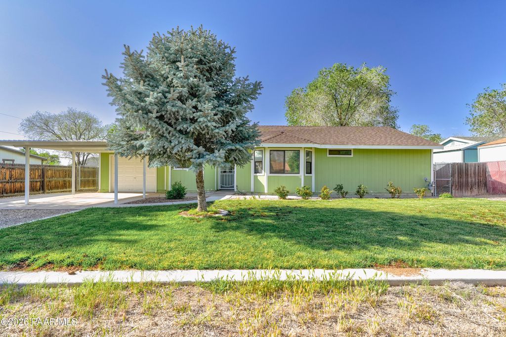 Photo of 1975 Javelina, Chino Valley, AZ 86323 (MLS # 1081428)