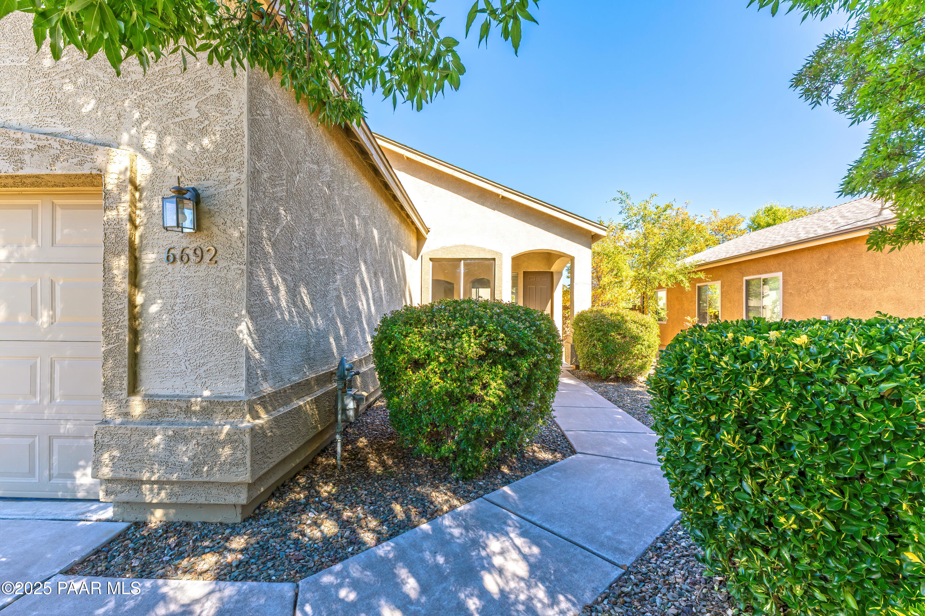 6692 E Sandhurst Drive