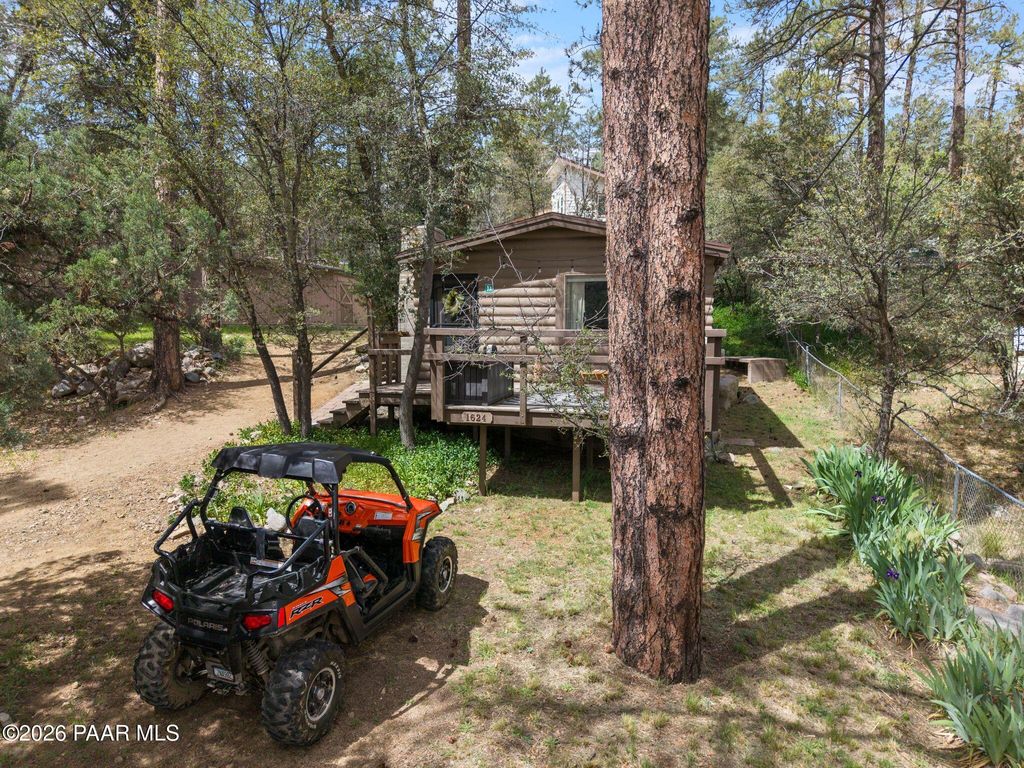 Photo of 1624 W Grant Street, Prescott, AZ 86303 (MLS # 1080977)