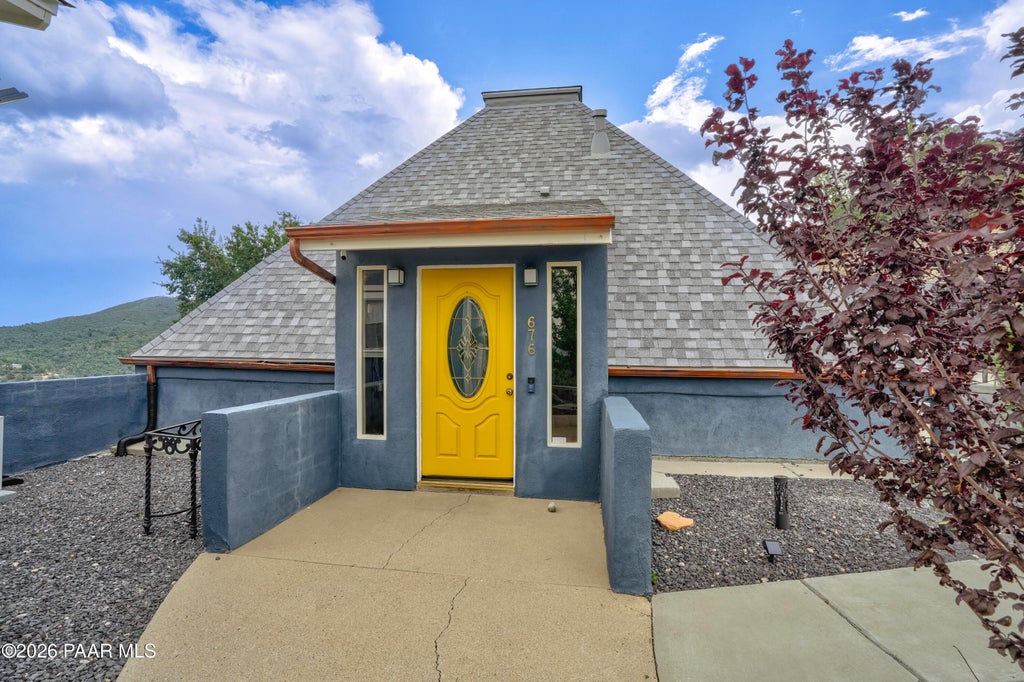Photo of 676 E Robinson Drive, Prescott, AZ 86303 (MLS # 1084365)
