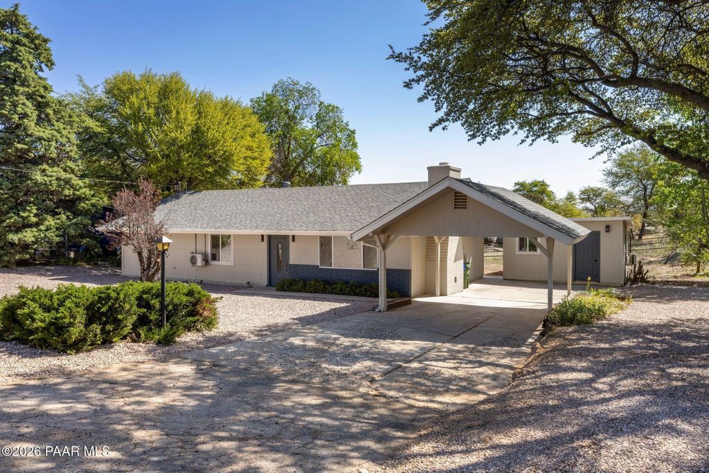 Photo of 2009 Estrella Road, Prescott, AZ 86305 (MLS # 1081381)