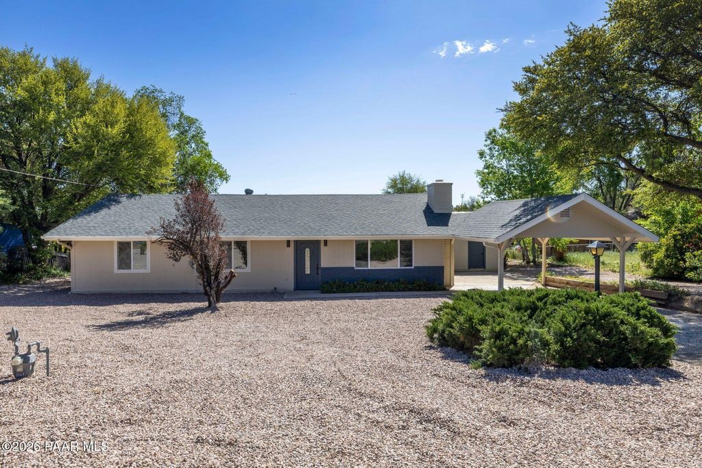 Photo of 2009 Estrella Road, Prescott, AZ 86305 (MLS # 1081381)