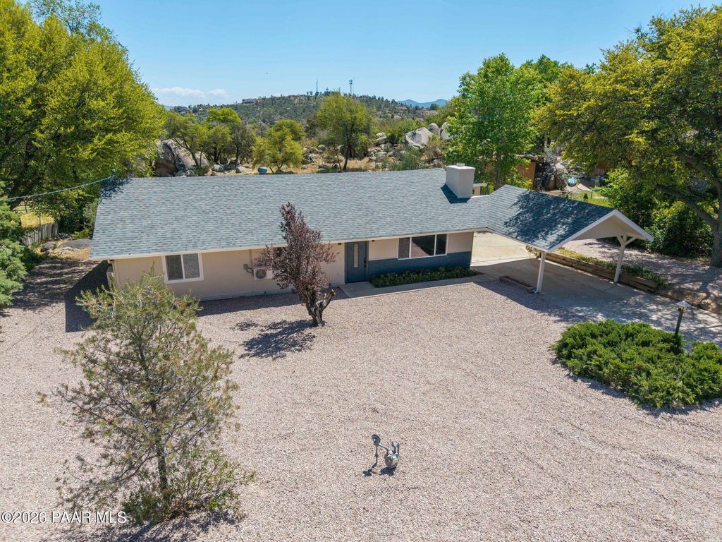Photo of 2009 Estrella Road, Prescott, AZ 86305 (MLS # 1081381)