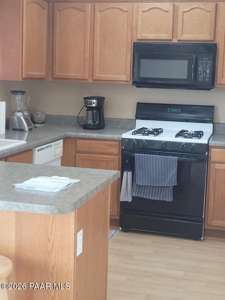 Photo of 20043 E Prickly Pear Drive, Cordes Lakes, AZ 86333 (MLS # 1084884)