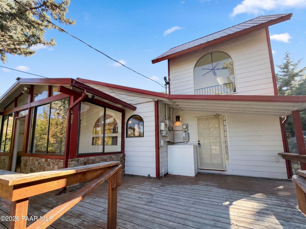 Photo of 16813 W Shrine Drive, Yarnell, AZ 85362 (MLS # 1082138)