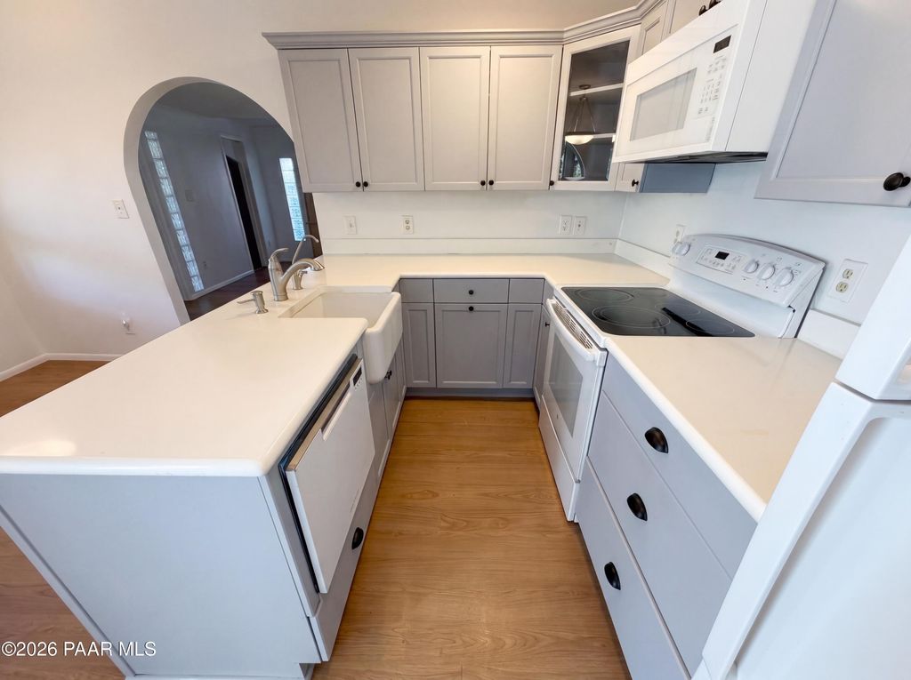 Photo of 16813 W Shrine Drive, Yarnell, AZ 85362 (MLS # 1082138)