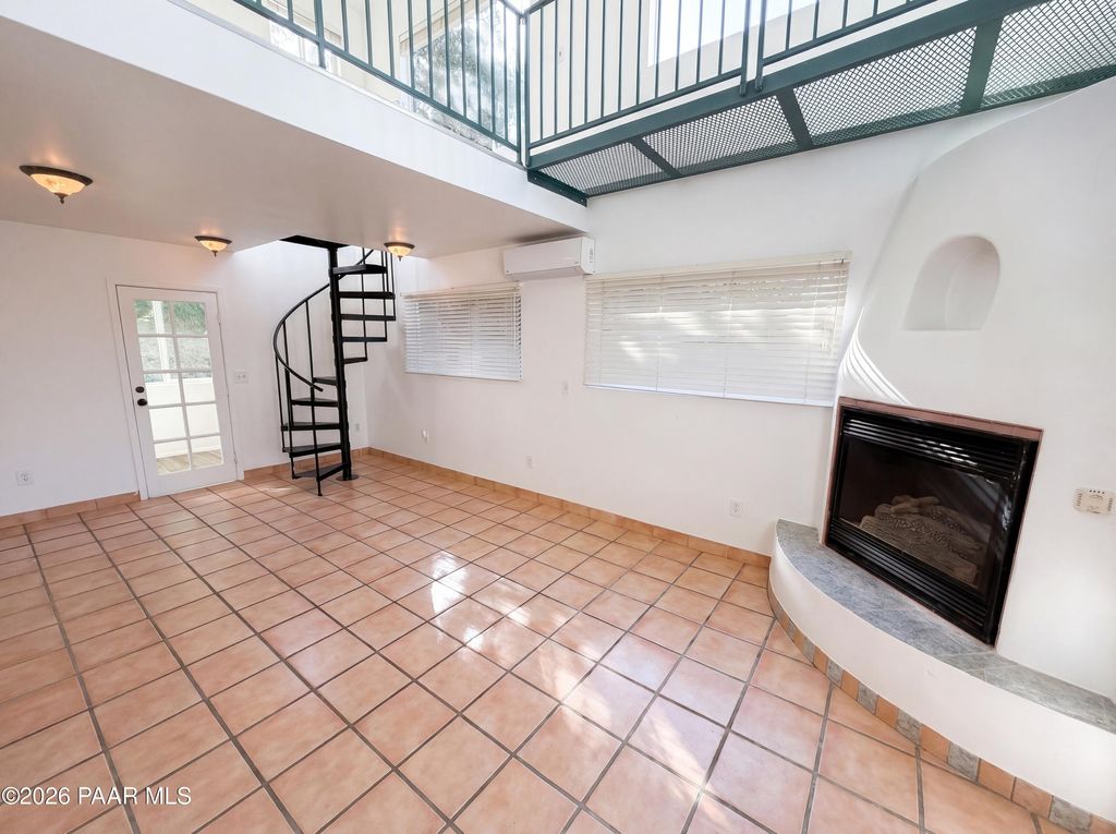 Photo of 16813 W Shrine Drive, Yarnell, AZ 85362 (MLS # 1082138)