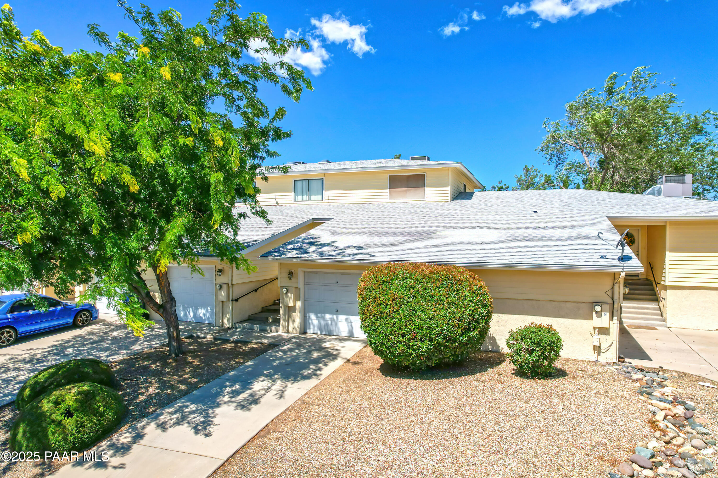 1246 N Barzona Avenue G