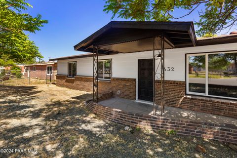 A home in Cottonwood