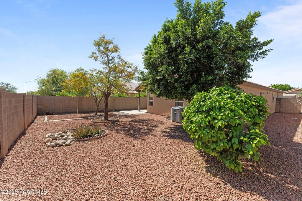 Photo of 20443 N 105th Avenue, Peoria, AZ 85382 (MLS # 1081095)