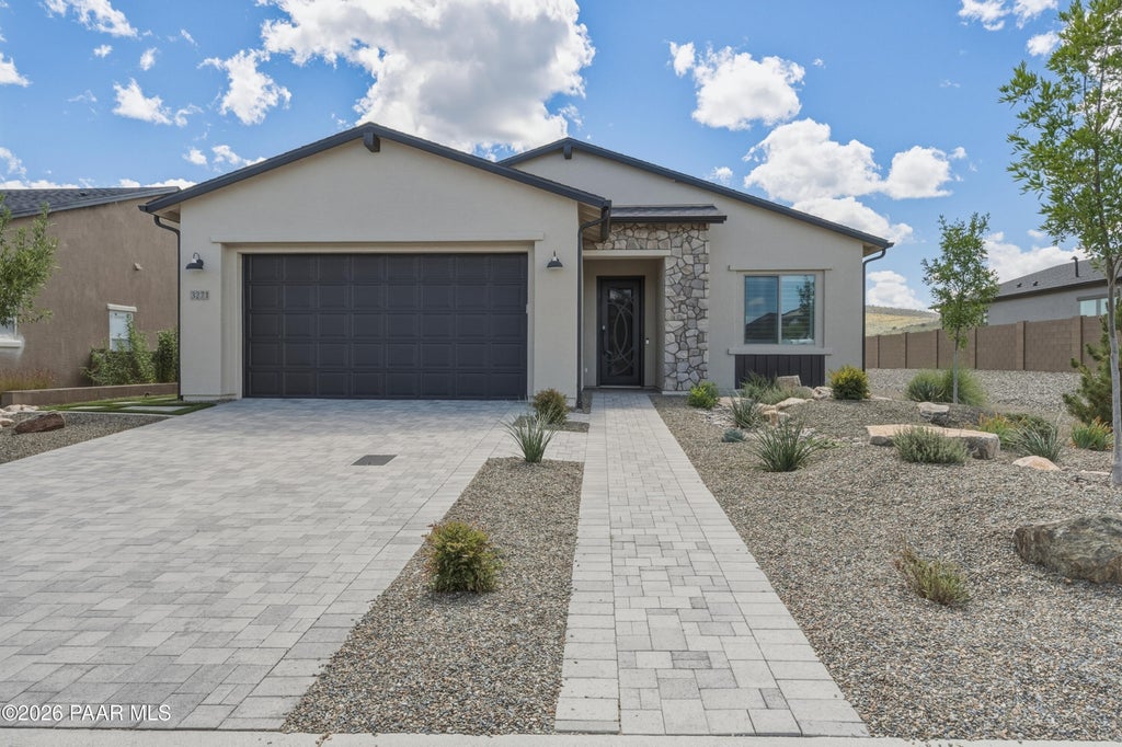 Photo of 3271 Iron King Circle, Prescott, AZ 86301 (MLS # 1085082)