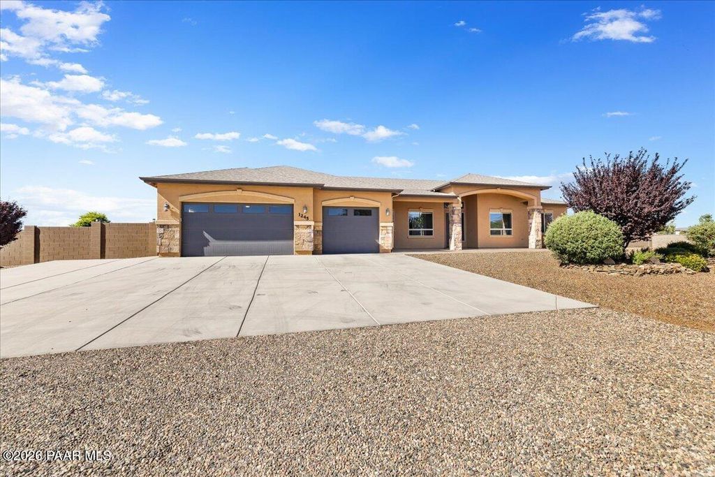 Photo of 1245 S Road 1, Chino Valley, AZ 86323 (MLS # 1082203)