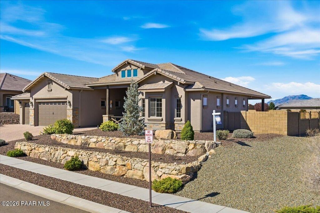 Photo of 5246 Silver Bell Drive, Prescott, AZ 86301 (MLS # 1079930)